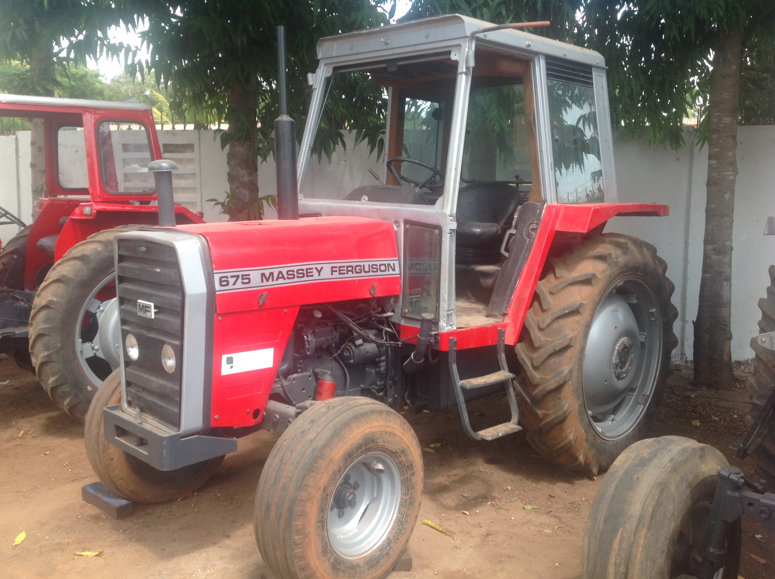 MF 675